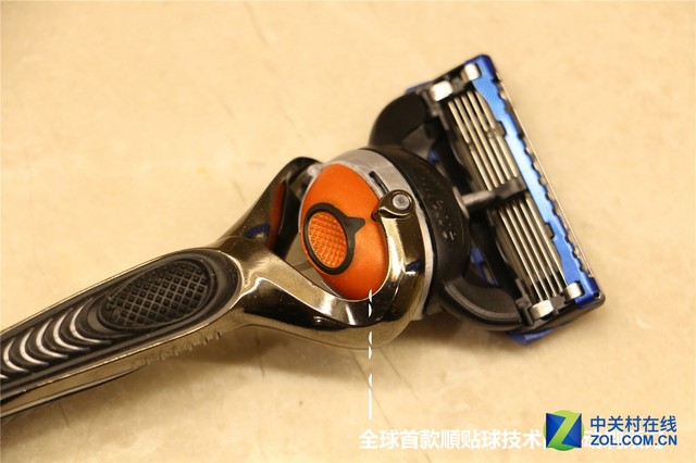 唯一旋转刀头 吉列锋隐致顺剃须刀体验 