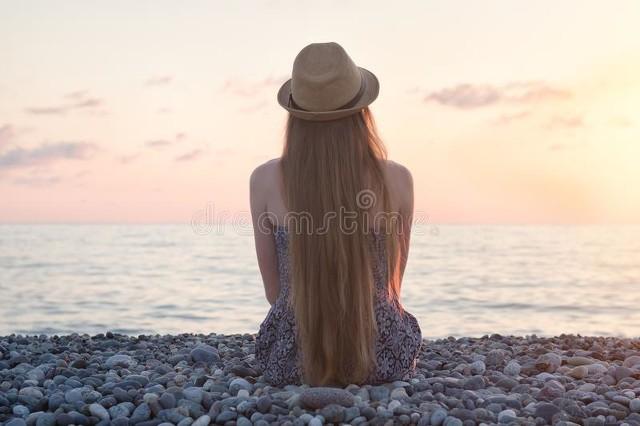 新媳妇杀鸡_老婆在家杀鸡杀鸭_老婆过年杀鸡