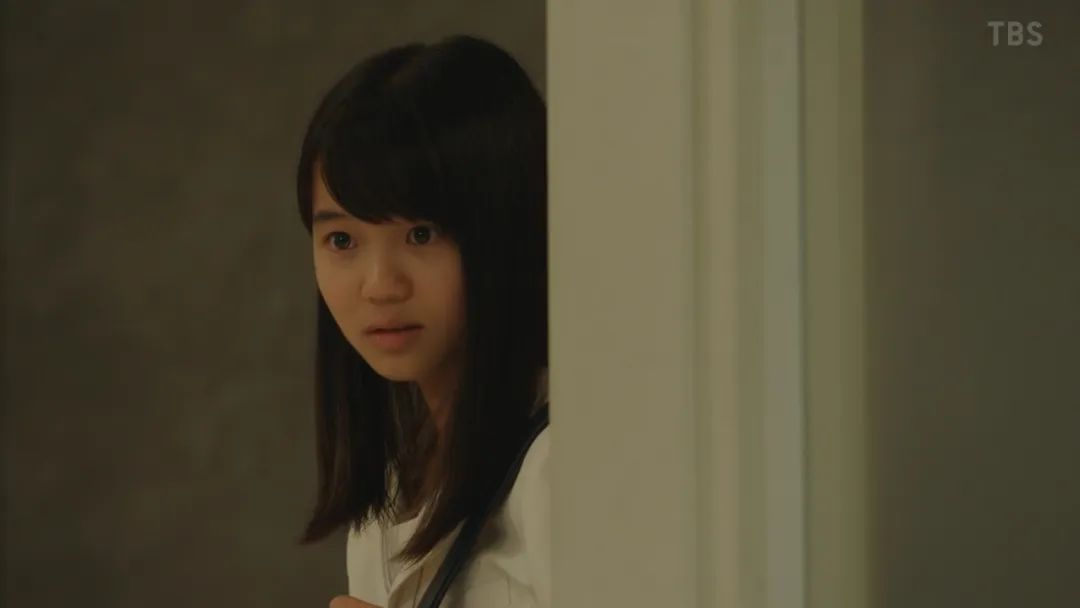 摇动头时听到脑有声音_摇头听到脑子里有声音_摇脑袋听到了声音