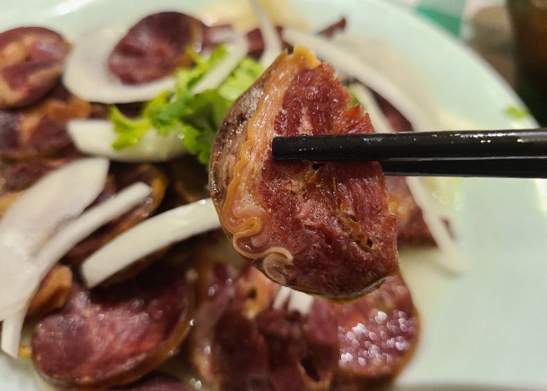 新疆烤羊肉图片_羊肉新疆做法_新疆羊肉的图片