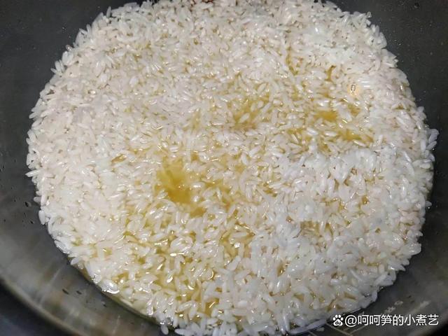 三伏天羊肉养生_新疆羊排抓饭图片_新疆羊肉抓饭食谱